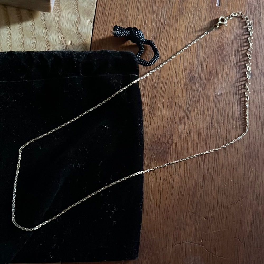 Catbird sweet nothing choker, yellow gold